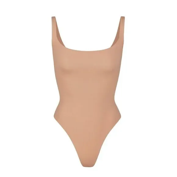 ESSENTIAL SCOOP NECK BODYSUIT color clay - Picture 1 of 3